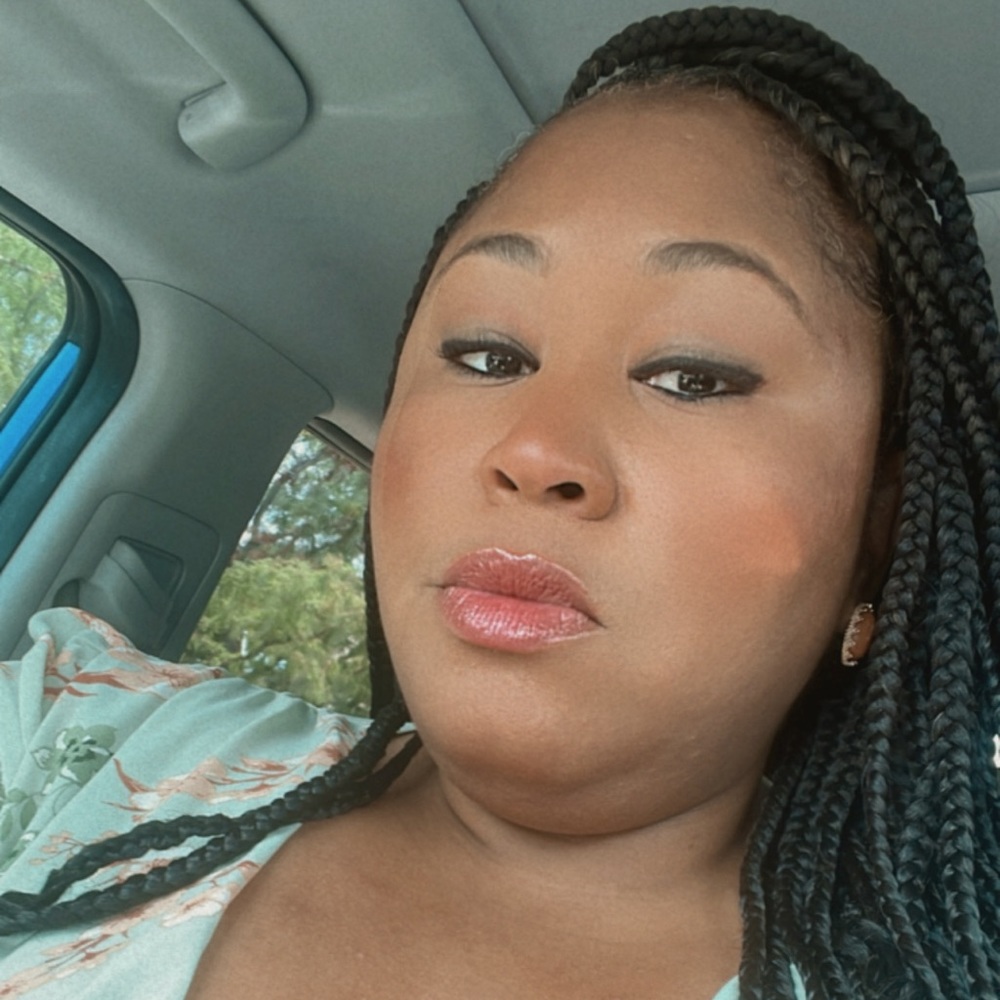 Meet your Posher, Dani